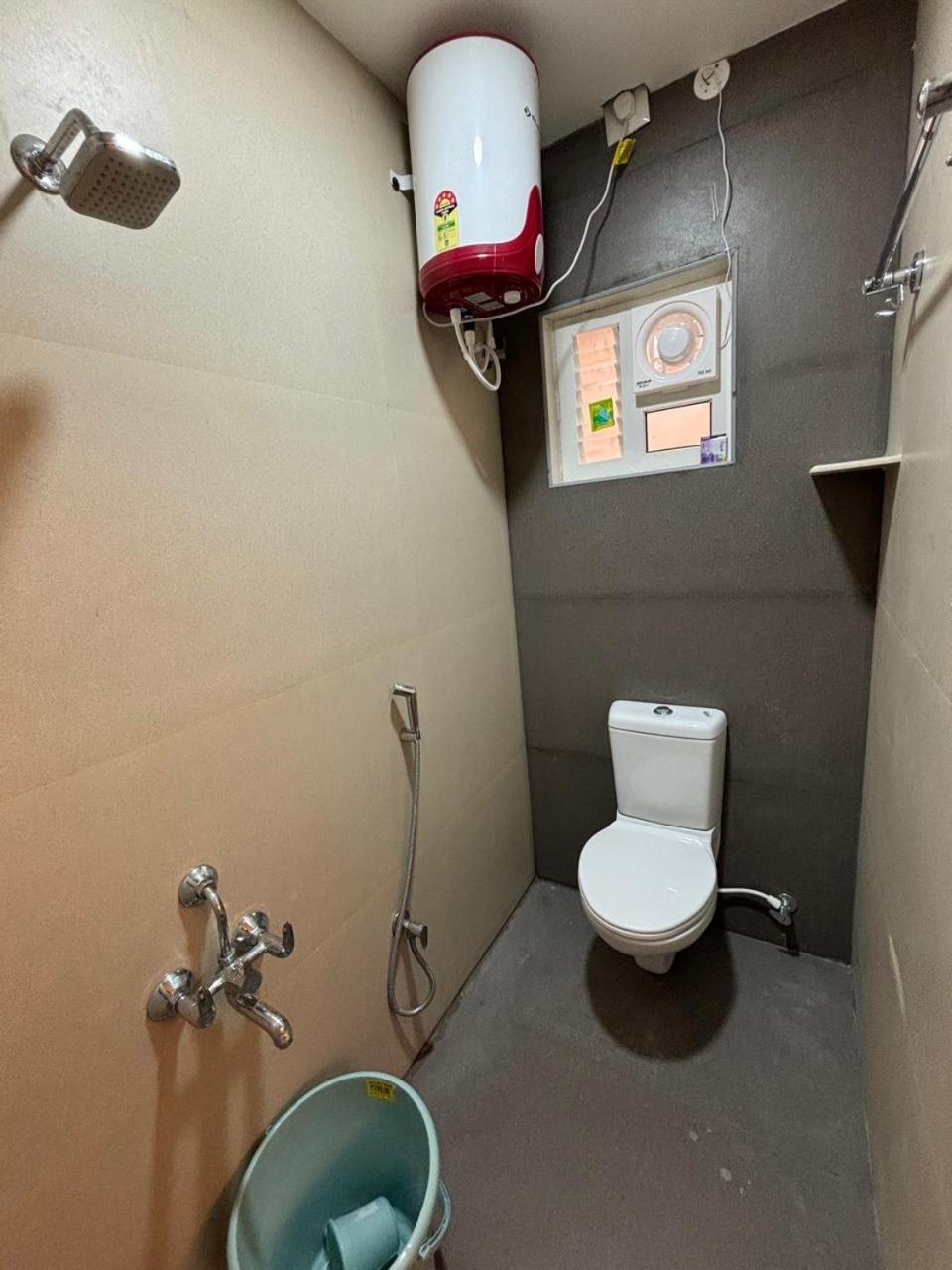 Srirangam Service Apartment Tiruchirappalli Eksteriør billede